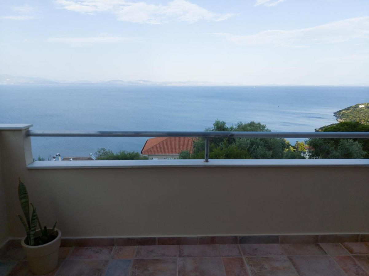 Golden Sunrise Apartamento Gytheio Exterior foto
